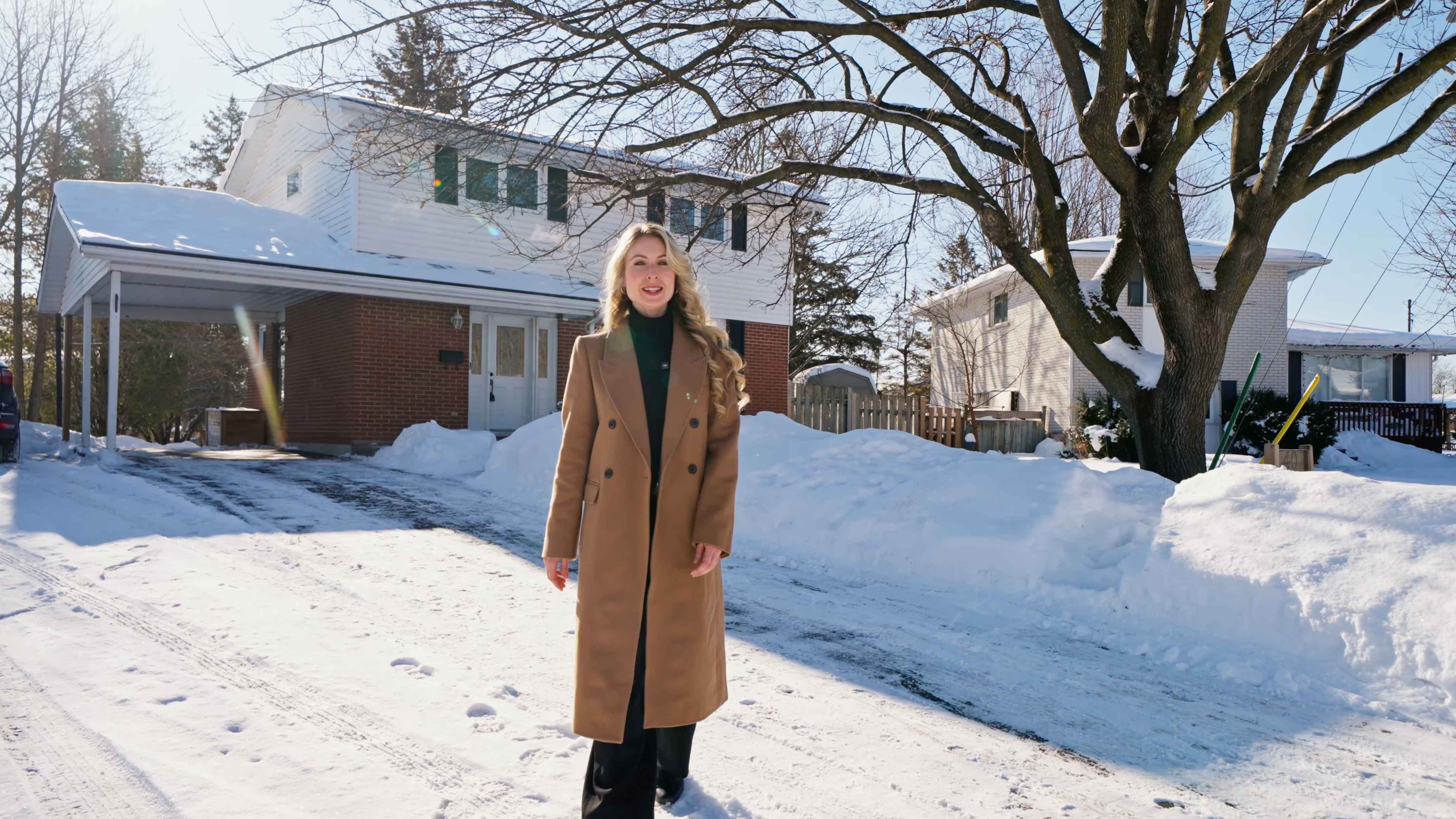 Real estate walkthrough video Kingston by ardist